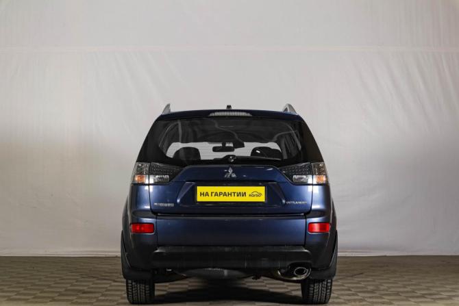 Mitsubishi Outlander II с пробегом 2007 года, цена 939 000 рублей, 239000 км, внедорожник, Автокод Объявления