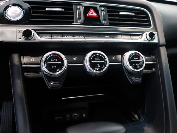 Genesis G70 I с пробегом 2018 года, цена 2 500 000 рублей, 120442 км, седан, Автокод Объявления