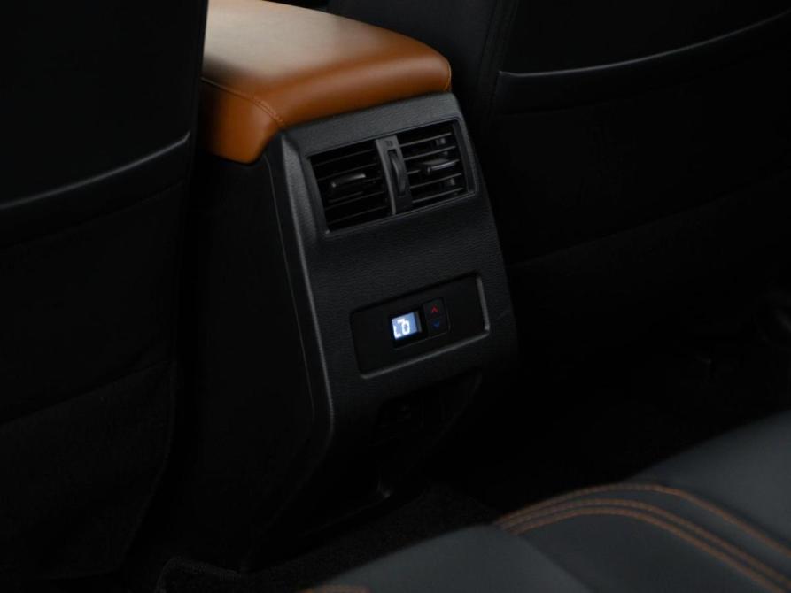 Mitsubishi Outlander IV Москва  - изображение 16