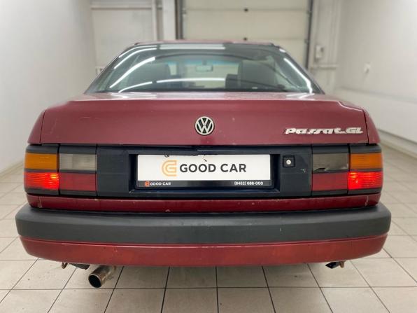 Volkswagen Passat B3 с пробегом 1988 года, цена 109 000 рублей, 346027 км, седан, Автокод Объявления