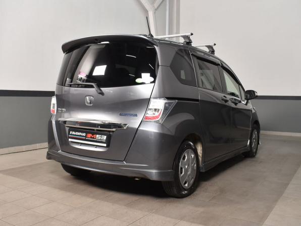 Honda Freed I Рестайлинг с пробегом 2012 года, цена 949 995 рублей, 186895 км, компактвэн, Автокод Объявления