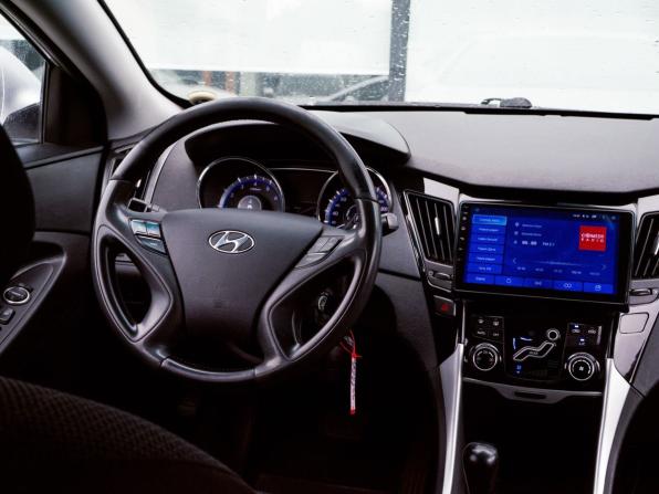 Hyundai Sonata VI (YF) с пробегом 2011 года, цена 999 000 рублей, 234345 км, седан, Автокод Объявления
