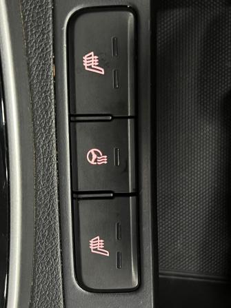 Kia Rio IV Рестайлинг с пробегом 2021 года, цена 1 680 000 рублей, 60000 км, седан, Автокод Объявления