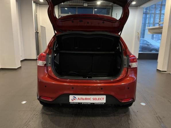 Kia Rio III Рестайлинг с пробегом 2017 года, цена 1 378 000 рублей, 41390 км, хэтчбек, Автокод Объявления