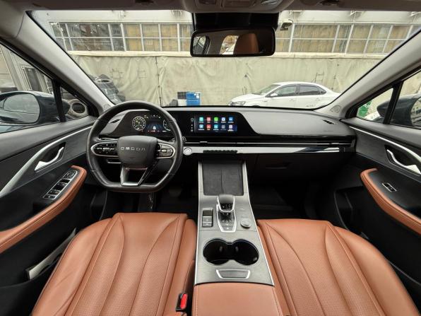 Omoda C5 I с пробегом 2023 года, цена 1 529 000 рублей, 111883 км, внедорожник, Автокод Объявления