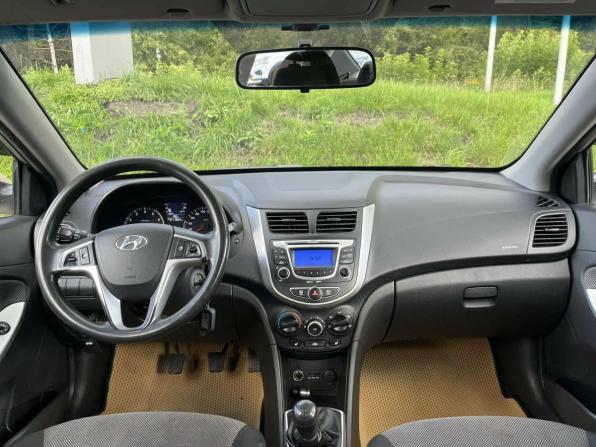 Hyundai Solaris I с пробегом 2011 года, цена 630 000 рублей, 211975 км, седан, Автокод Объявления