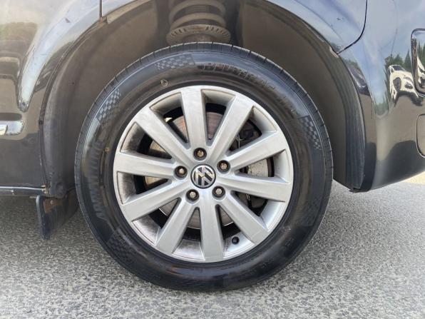 Volkswagen Multivan T5 Рестайлинг с пробегом 2010 года, цена 1 748 000 рублей, 346000 км, минивэн, Автокод Объявления