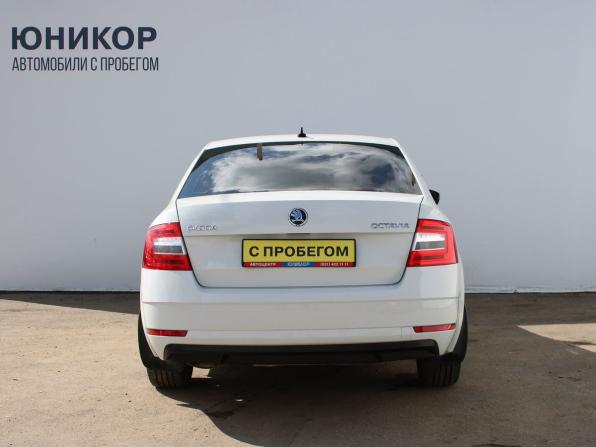 Skoda Octavia III (A7) Рестайлинг с пробегом 2018 года, цена 1 699 000 рублей, 169087 км, лифтбек, Автокод Объявления