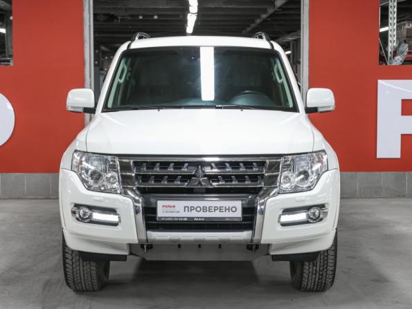 Mitsubishi Pajero IV Рестайлинг 2 с пробегом 2018 года, цена 3 349 000 рублей, 96887 км, внедорожник, Автокод Объявления