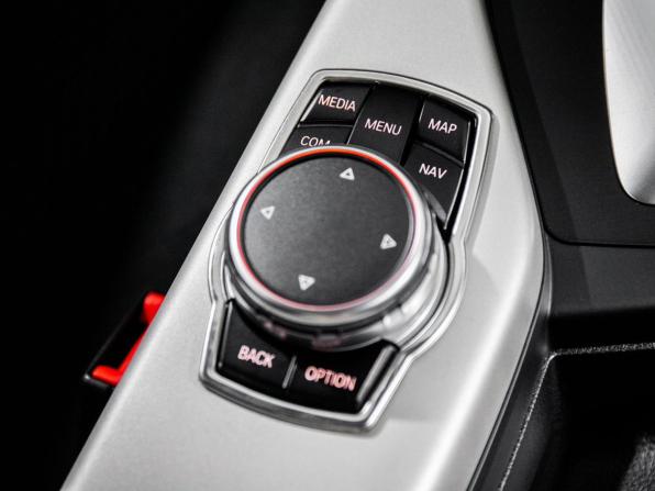 BMW 1 серии II (F20/F21) Рестайлинг с пробегом 2016 года, цена 1 164 500 рублей, 71250 км, хэтчбек, Автокод Объявления
