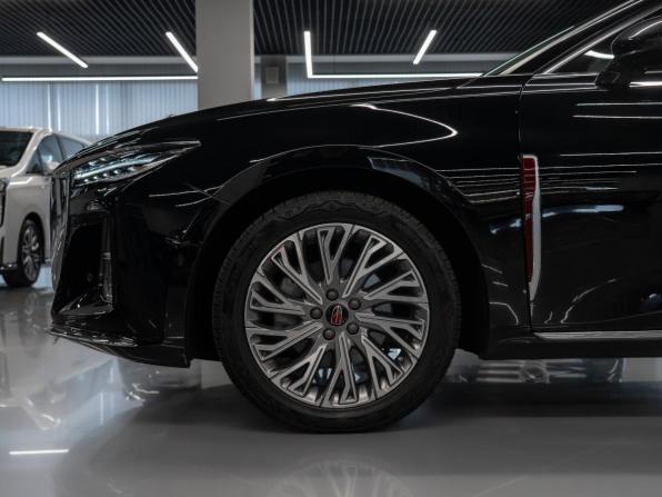 Hongqi H5 II с пробегом 2024 года, цена 3 600 000 рублей, 9300 км, седан, Автокод Объявления