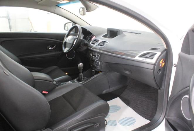 Renault Megane III с пробегом 2011 года, цена 570 000 рублей, 278993 км, хэтчбек, Автокод Объявления