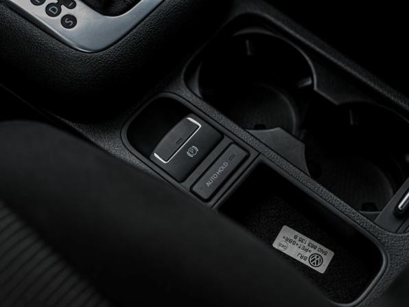 Volkswagen Tiguan I Рестайлинг с пробегом 2013 года, цена 1 399 000 рублей, 111956 км, внедорожник, Автокод Объявления