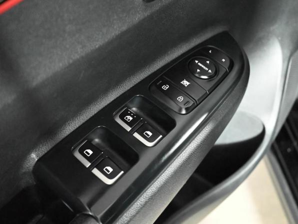 Kia Rio IV с пробегом 2019 года, цена 1 630 000 рублей, 119153 км, хэтчбек, Автокод Объявления