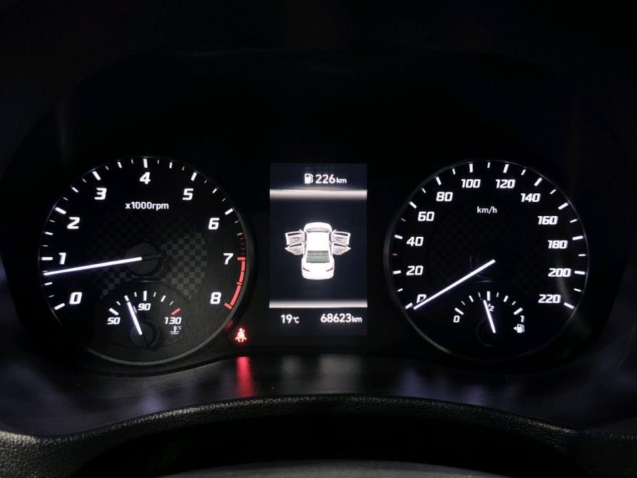 Hyundai Solaris II Ставрополь  - изображение 12