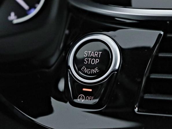 BMW 5 серии VII (G30/G31/G38) с пробегом 2019 года, цена 2 690 000 рублей, 245000 км, седан, Автокод Объявления