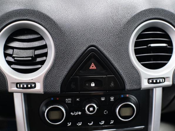 Renault Koleos I Рестайлинг 2 с пробегом 2013 года, цена 910 000 рублей, 271786 км, внедорожник, Автокод Объявления