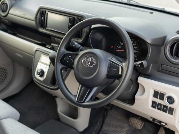 Toyota Passo III с пробегом 2017 года, цена 980 000 рублей, 76289 км, хэтчбек, Автокод Объявления