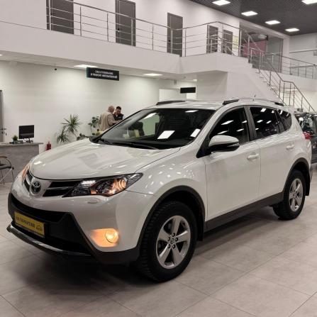 Toyota RAV4 IV (XA40) с пробегом 2015 года, цена 1 699 000 рублей, 182876 км, внедорожник, Автокод Объявления