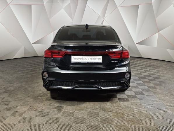 Kia Cerato IV Рестайлинг с пробегом 2022 года, цена 2 485 000 рублей, 68601 км, седан, Автокод Объявления