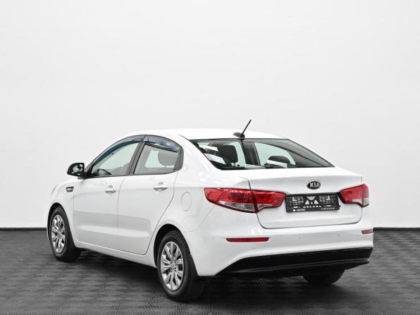 Kia Rio III Рестайлинг с пробегом 2017 года, цена 849 000 рублей, 421000 км, седан, Автокод Объявления
