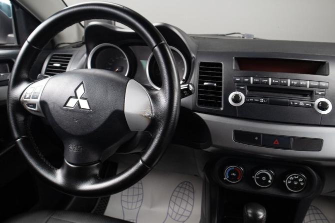 Mitsubishi Lancer X с пробегом 2010 года, цена 649 000 рублей, 187000 км, седан, Автокод Объявления
