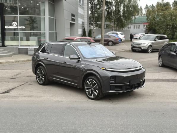 Новый Li Auto (Lixiang) L7 I Рестайлинг 2025 года, цена 8 400 000 рублей, внедорожник, Автокод Объявления