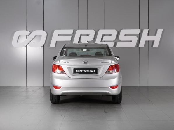 Hyundai Solaris I с пробегом 2012 года, цена 719 000 рублей, 219323 км, седан, Автокод Объявления