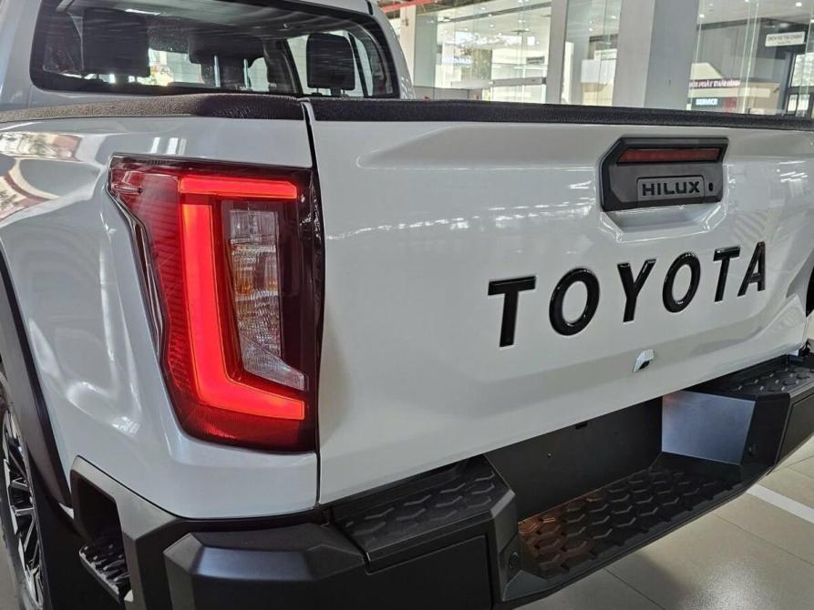 Toyota Hilux IX Самара  - изображение 11