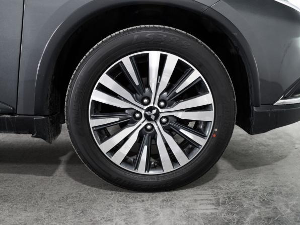 Mitsubishi Outlander III Рестайлинг 3 с пробегом 2019 года, цена 2 340 000 рублей, 181368 км, внедорожник, Автокод Объявления