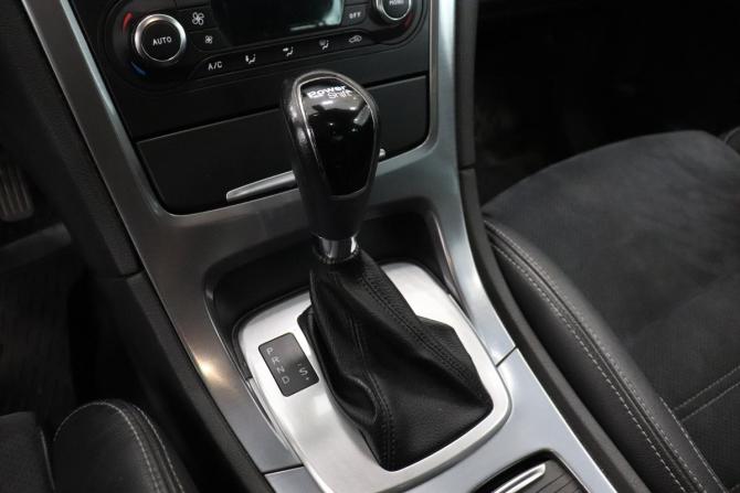 Ford Mondeo IV Рестайлинг с пробегом 2012 года, цена 752 000 рублей, 213367 км, седан, Автокод Объявления