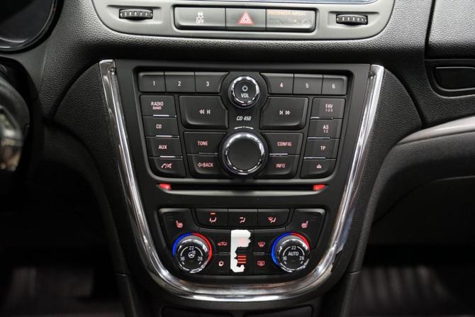 Opel Mokka I с пробегом 2014 года, цена 1 290 000 рублей, 95757 км, внедорожник, Автокод Объявления