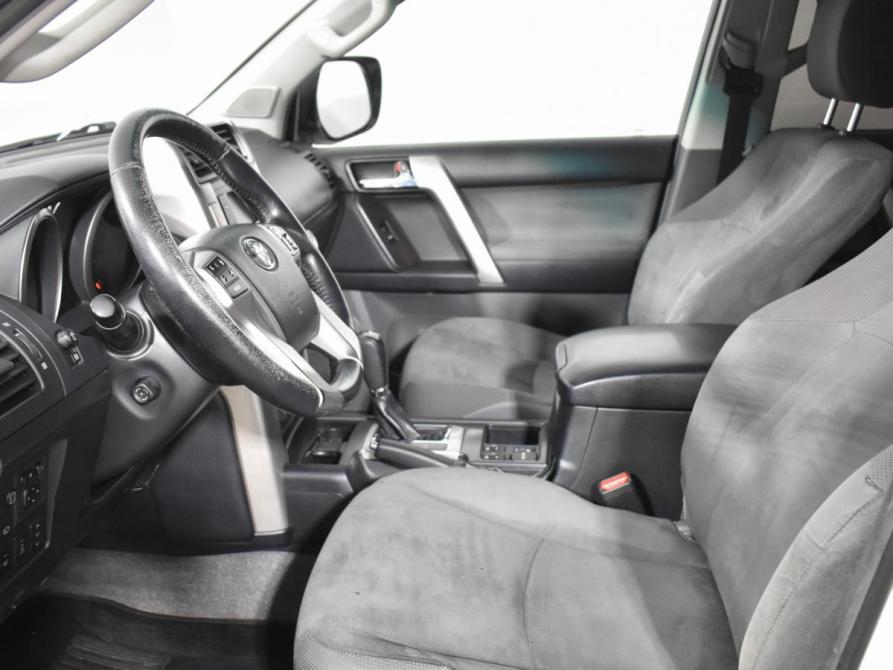 Toyota Land Cruiser Prado 150 Series Санкт-Петербург  - изображение 10
