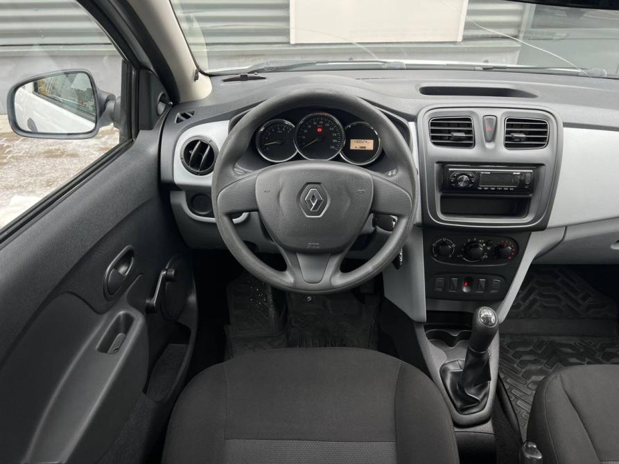 Renault Logan II Санкт-Петербург  - изображение 6