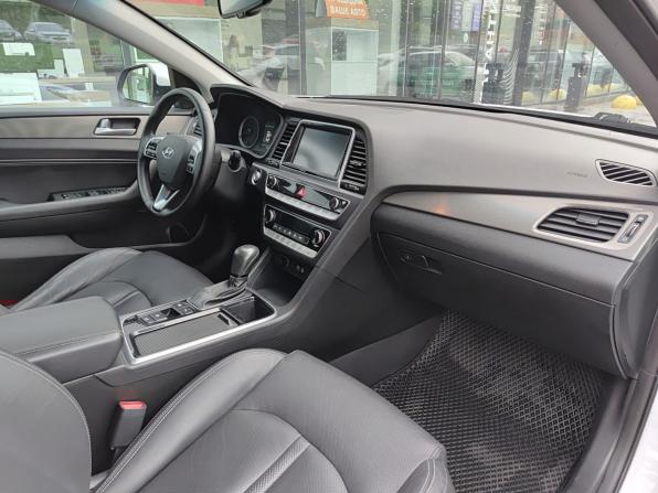 Hyundai Sonata VII (LF) Рестайлинг с пробегом 2018 года, цена 1 666 000 рублей, 142788 км, седан, Автокод Объявления