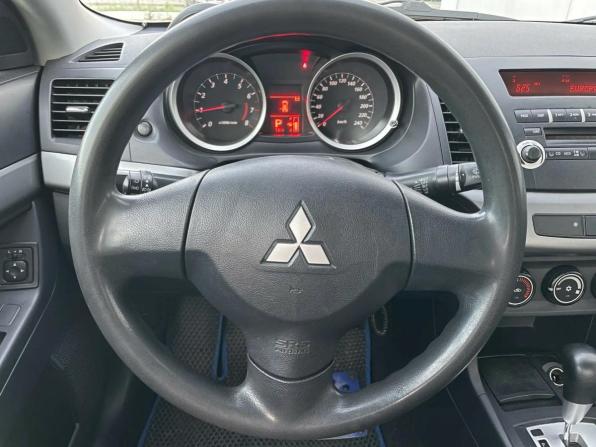 Mitsubishi Lancer X Рестайлинг с пробегом 2011 года, цена 590 000 рублей, 327000 км, седан, Автокод Объявления