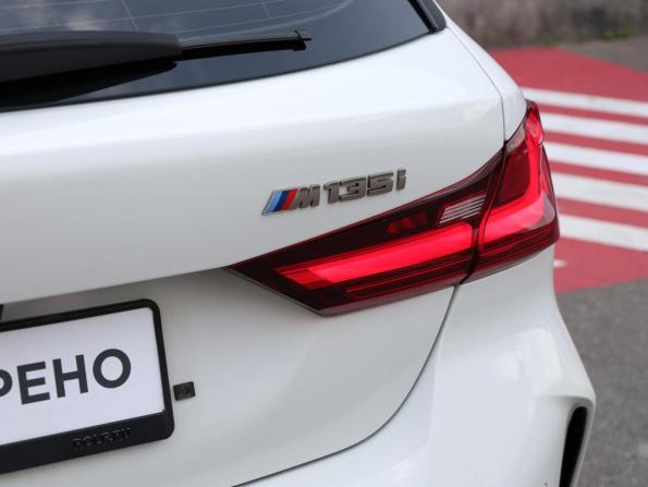 BMW 1 серии III (F40) с пробегом 2021 года, цена 4 399 000 рублей, 32626 км, хэтчбек, Автокод Объявления