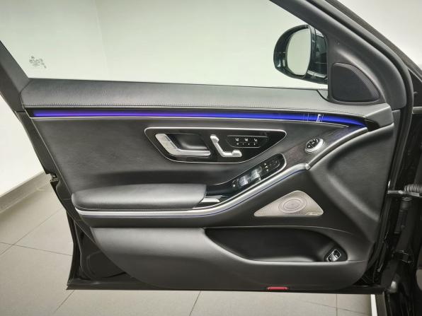 Mercedes-Benz S-Класс VII (W223) с пробегом 2021 года, цена 6 928 000 рублей, 140113 км, седан, Автокод Объявления