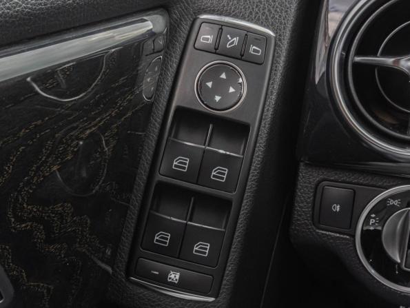 Mercedes-Benz GLK-Класс I (X204) Рестайлинг с пробегом 2013 года, цена 1 694 000 рублей, 238532 км, внедорожник, Автокод Объявления