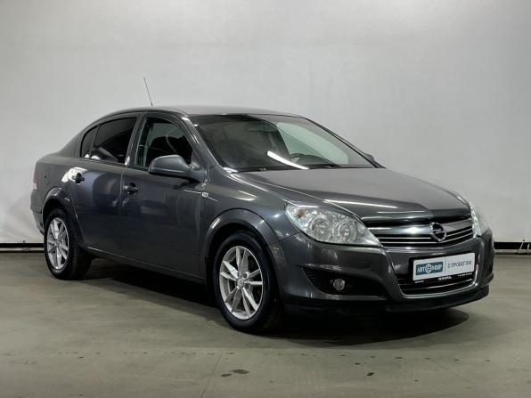Opel Astra H Рестайлинг с пробегом 2011 года, цена 595 000 рублей, 150231 км, седан, Автокод Объявления