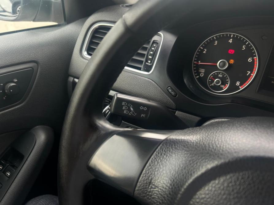 Volkswagen Jetta VI Ульяновск  - изображение 20