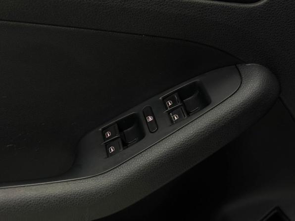 Volkswagen Jetta VI Рестайлинг с пробегом 2016 года, цена 1 290 000 рублей, 203863 км, седан, Автокод Объявления