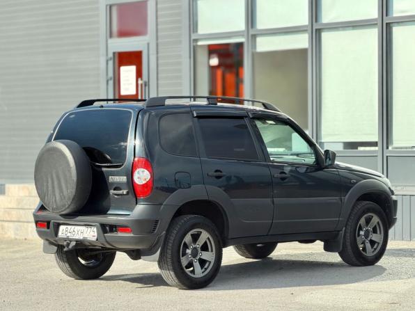 Chevrolet Niva I Рестайлинг с пробегом 2019 года, цена 950 000 рублей, 93512 км, внедорожник, Автокод Объявления