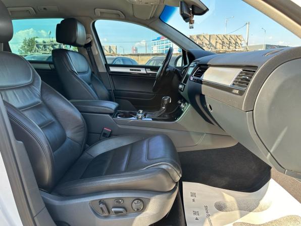 Volkswagen Touareg II с пробегом 2013 года, цена 2 290 000 рублей, 339916 км, внедорожник, Автокод Объявления