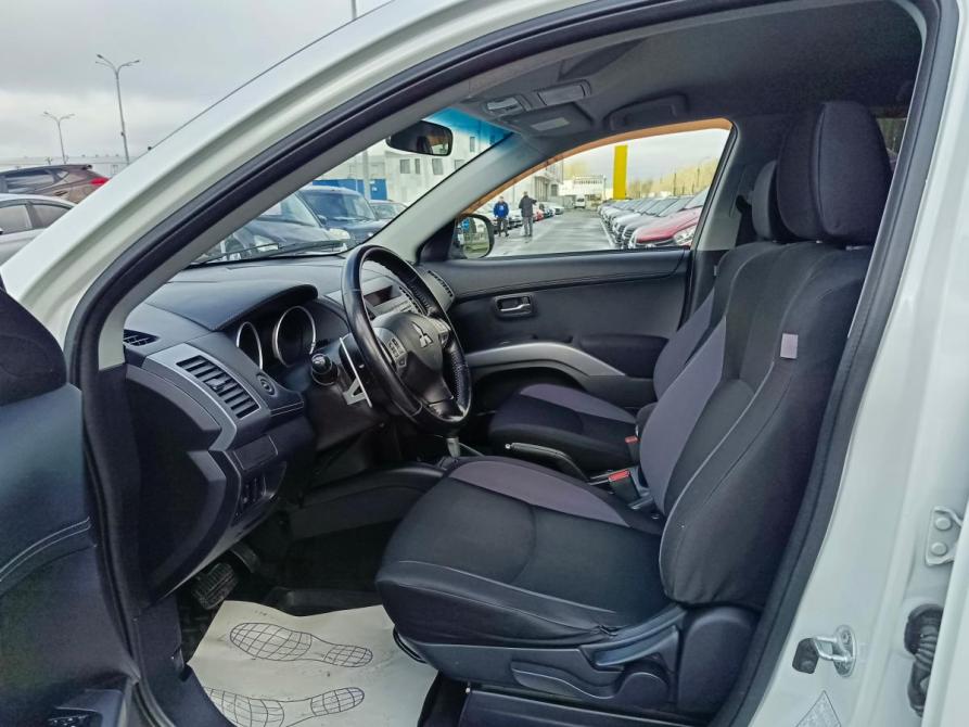 Mitsubishi Outlander II Рестайлинг Тюмень  - изображение 9