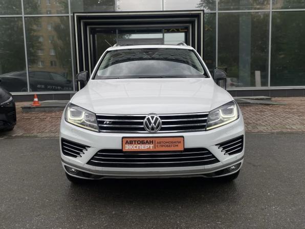 Volkswagen Touareg II Рестайлинг с пробегом 2017 года, цена 2 959 000 рублей, 231090 км, внедорожник, Автокод Объявления