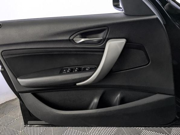 BMW 1 серии II (F20/F21) Рестайлинг 2 с пробегом 2017 года, цена 1 850 000 рублей, 115110 км, хэтчбек, Автокод Объявления