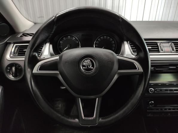 Skoda Rapid I с пробегом 2014 года, цена 895 000 рублей, 139699 км, лифтбек, Автокод Объявления