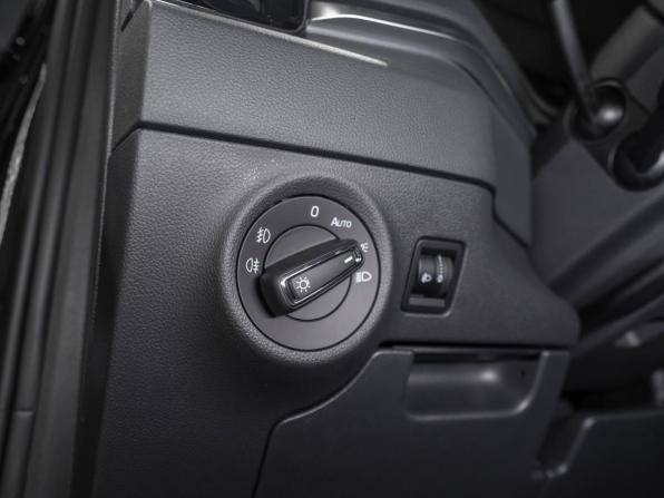 Skoda Karoq I с пробегом 2025 года, цена 3 350 000 рублей, 18 км, внедорожник, Автокод Объявления
