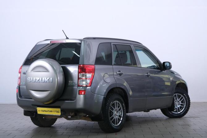 Suzuki Grand Vitara II с пробегом 2007 года, цена 999 000 рублей, 181000 км, внедорожник, Автокод Объявления
